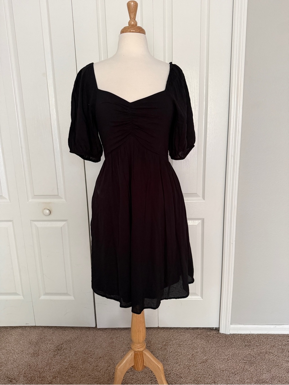 Gap Black Sweetheart Neck Puff Sleeve Dress - Medium Tall